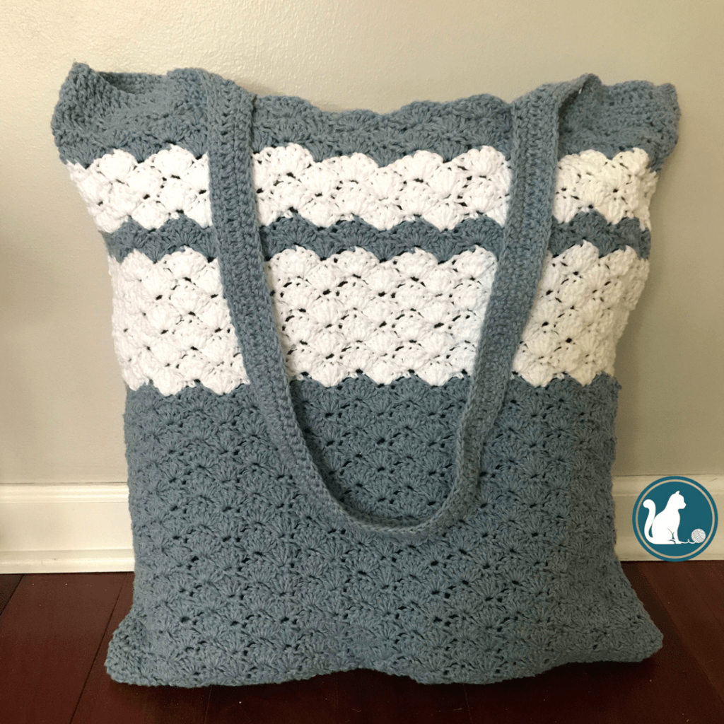 blue and white crochet shell stitch beach bag