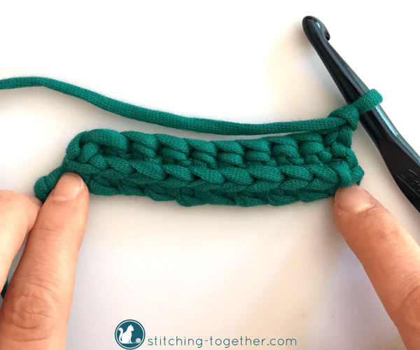 How to single crochet rib stitch. Get the look of a knitted rib stitch with this simple single crochet technique