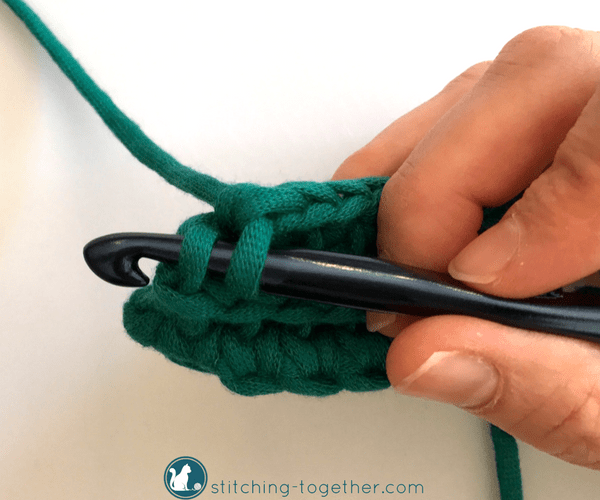 How to single crochet rib stitch. Get the look of a knitted rib stitch with this simple single crochet technique