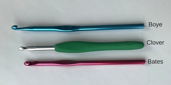 Clover Amour Aluminum Crochet Hooks