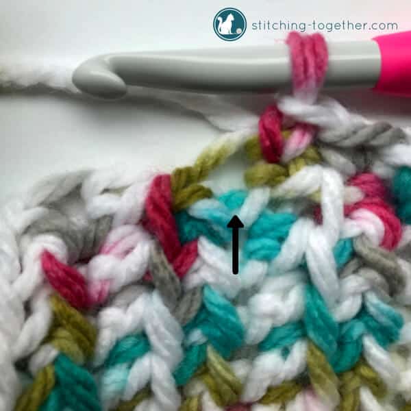 close up of adding border to hdc baby blanket