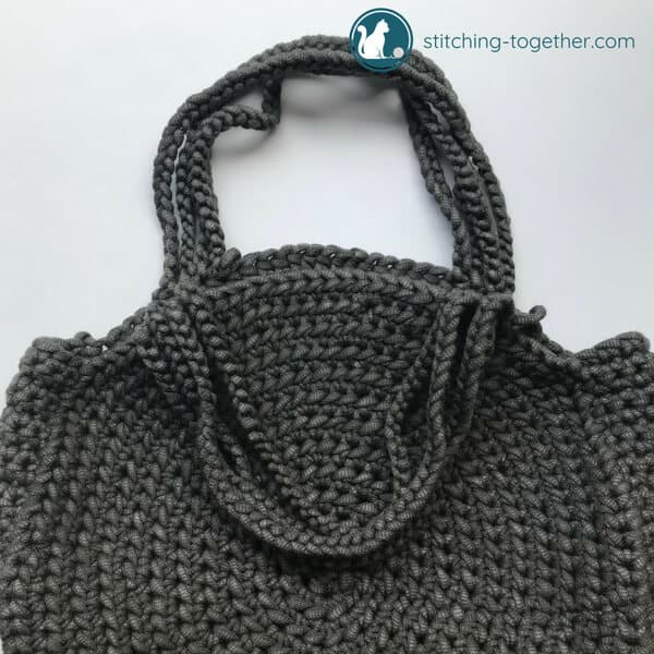 crochet circle bag handles