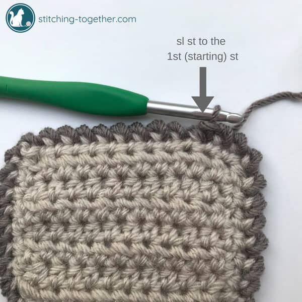 Finition crochet simple inversé pour gaucher