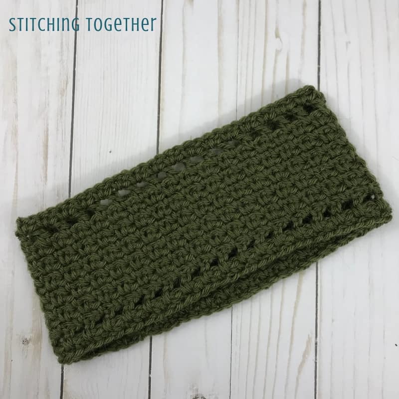 Moss stitch ear warmer