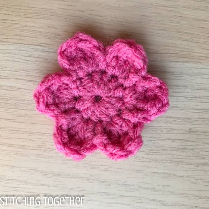 3 Simple Crochet Flower Patterns With Pictures Stitching Together