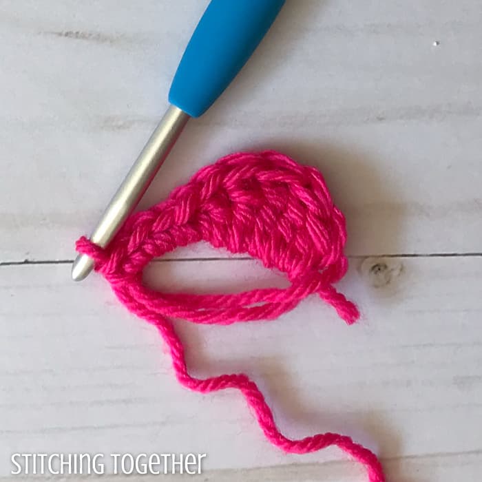 adding crochet stitches to a magic ring