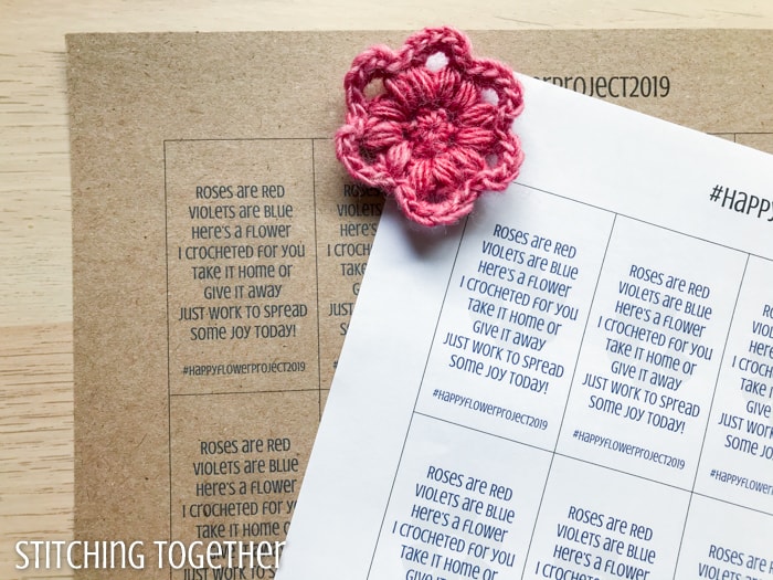 crochet flower with printable tags