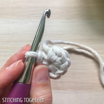 closed crochet magic circle