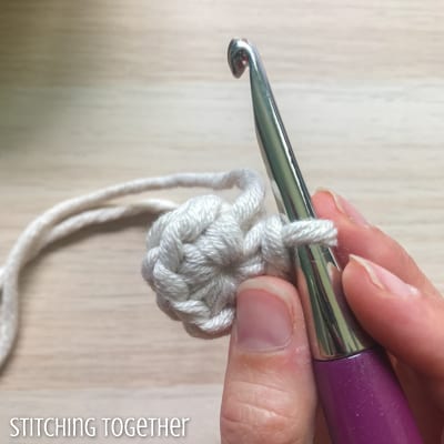 closed crochet magic circle