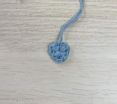 four puff stitches how to crochet a butterfly