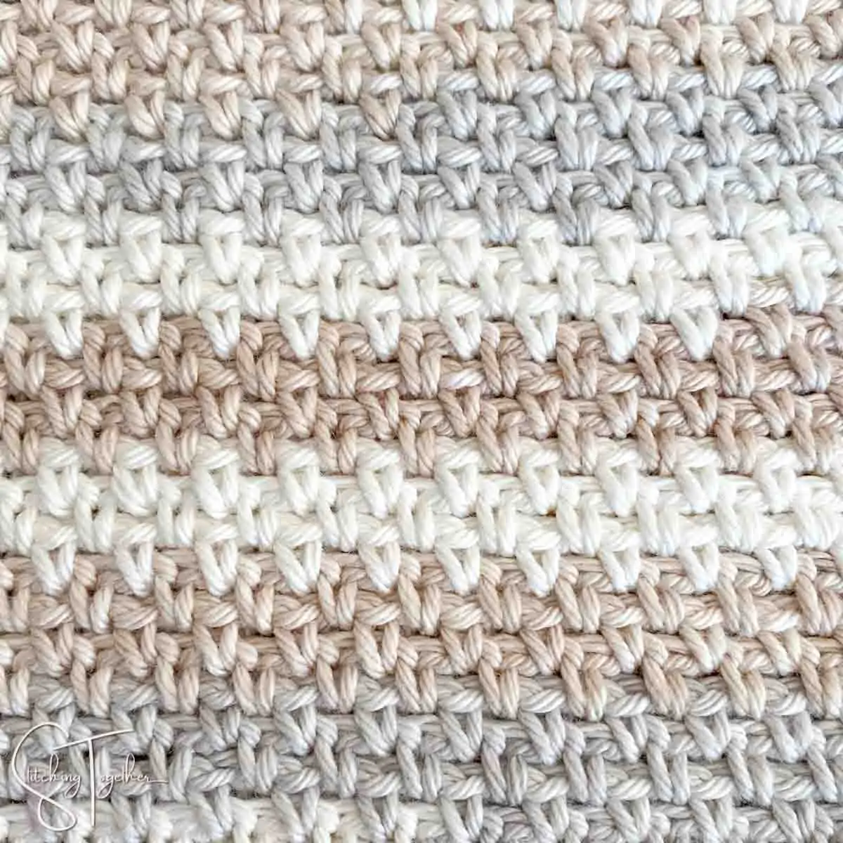 close up of the crochet moss stitch