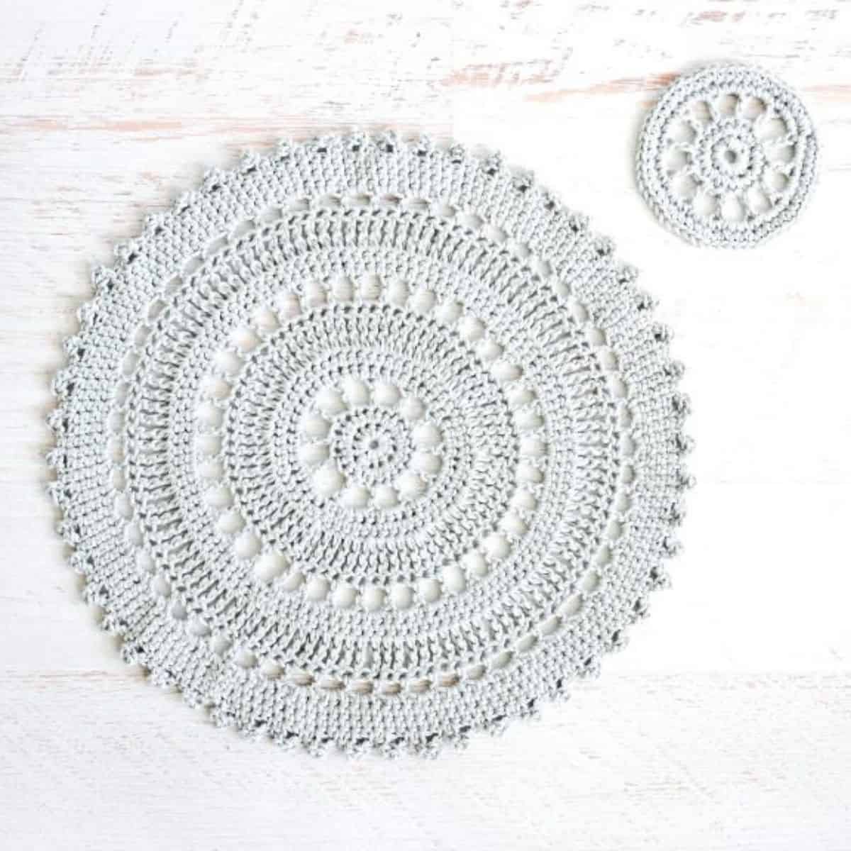 gray lacy crochet placemat and coaster set