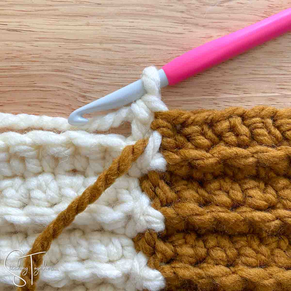 joining a new color in crochet