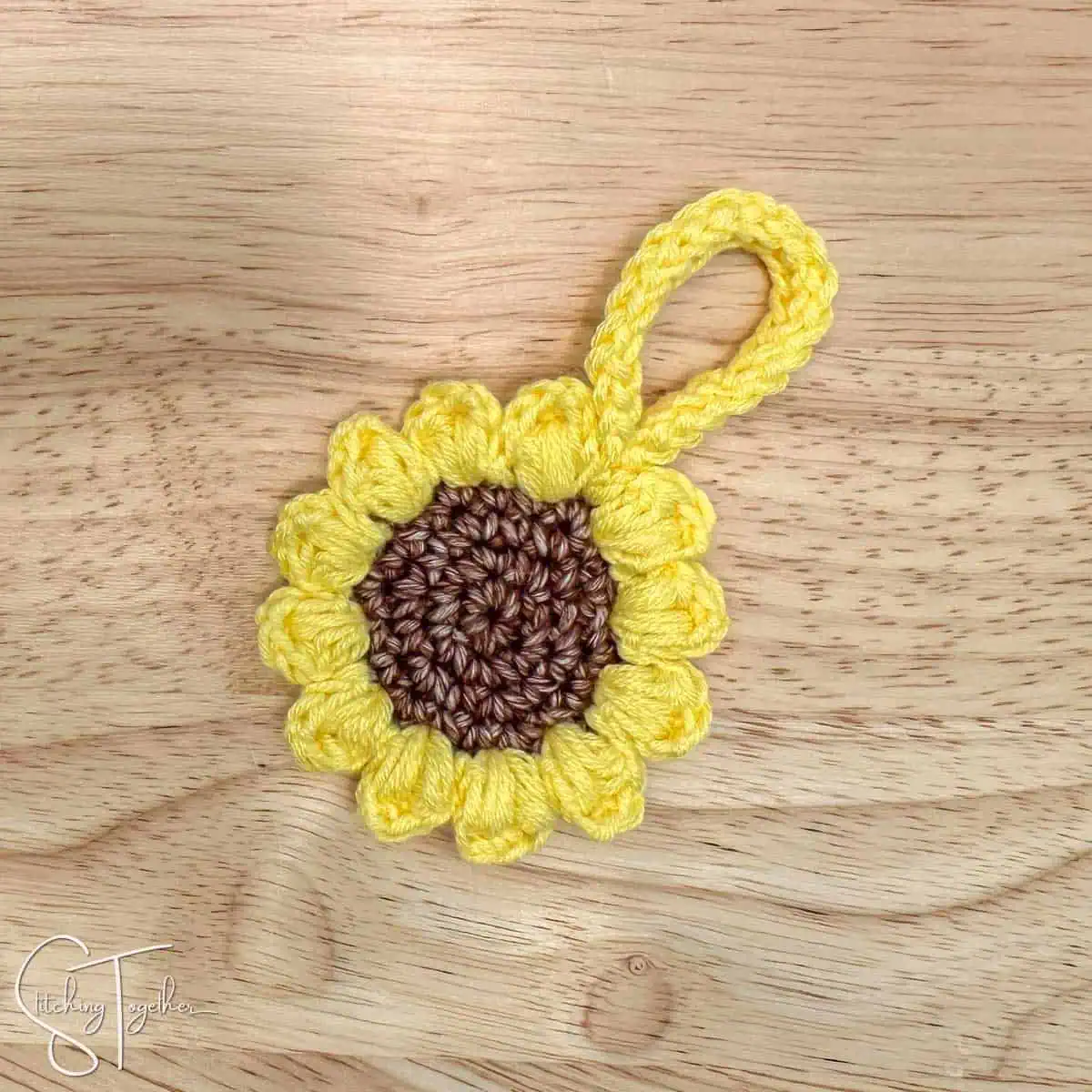 step by step crocheting the petals of a sunflower 9