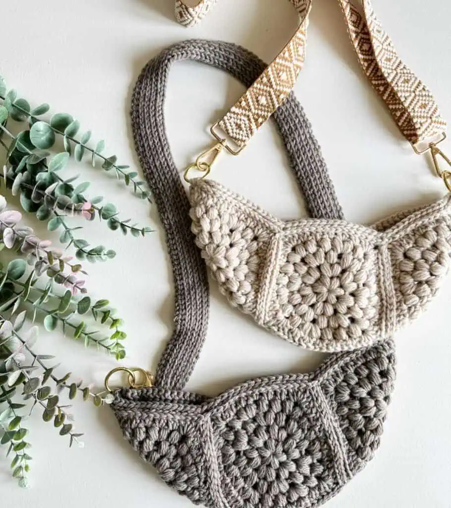 2 puff granny square crossbody bags 