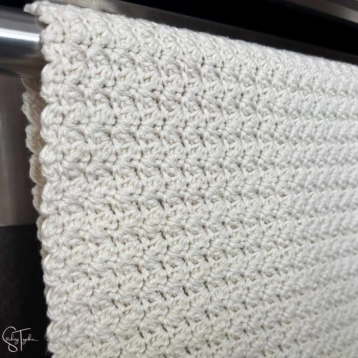 close up of crochet suzette stitch
